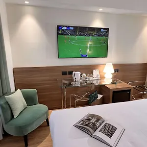 فندق بِست ويستيرن سيتي ميلان