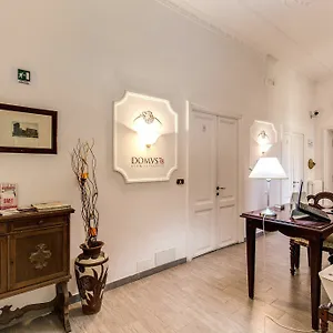 domus-78.it-romehotels.com/