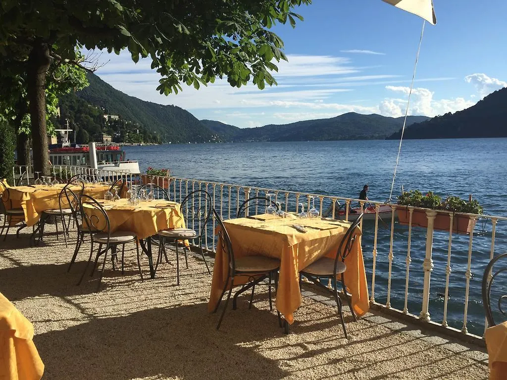 Hotel Vapore Torno 3*,